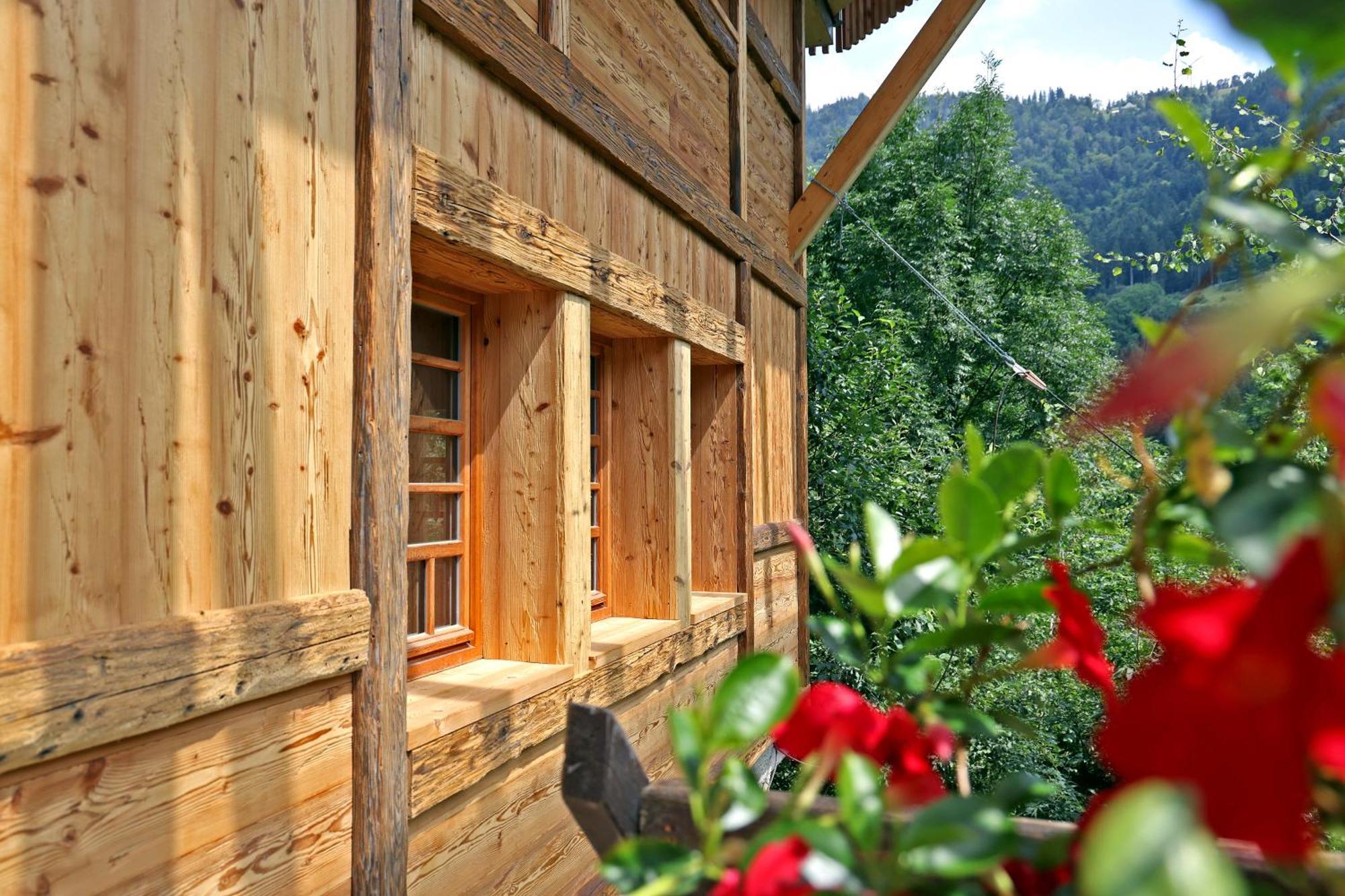 Ferienwohnung Im Loft-Style Mit Sauna Im Historischen Schwarzwaldhof Simonswald Exterior foto