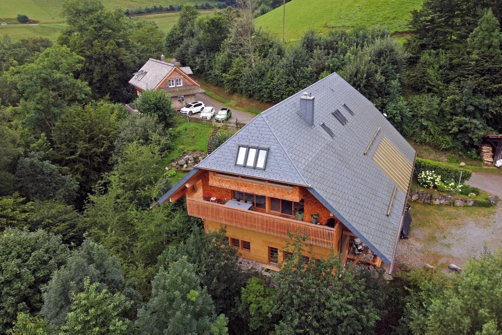 Ferienwohnung Im Loft-Style Mit Sauna Im Historischen Schwarzwaldhof Simonswald Exterior foto